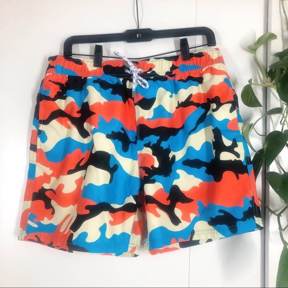 Mens Vilebrequin swim trunks in red camo